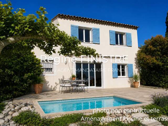 DRAGUIGNAN PROXIMITE CENTRE- MAISON T5 110 M2- 4 CHAMBRES-JARDIN--GRAND GARAGE — photo du bien