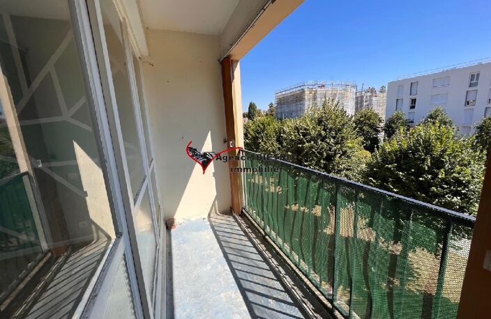Location appartement 3 pièces 56 m² à L'Isle-Adam (95290) — photo 2