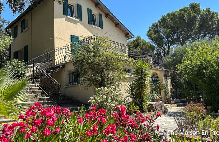 Maison familiale avec piscine Villeneuve les avignon — photo 2