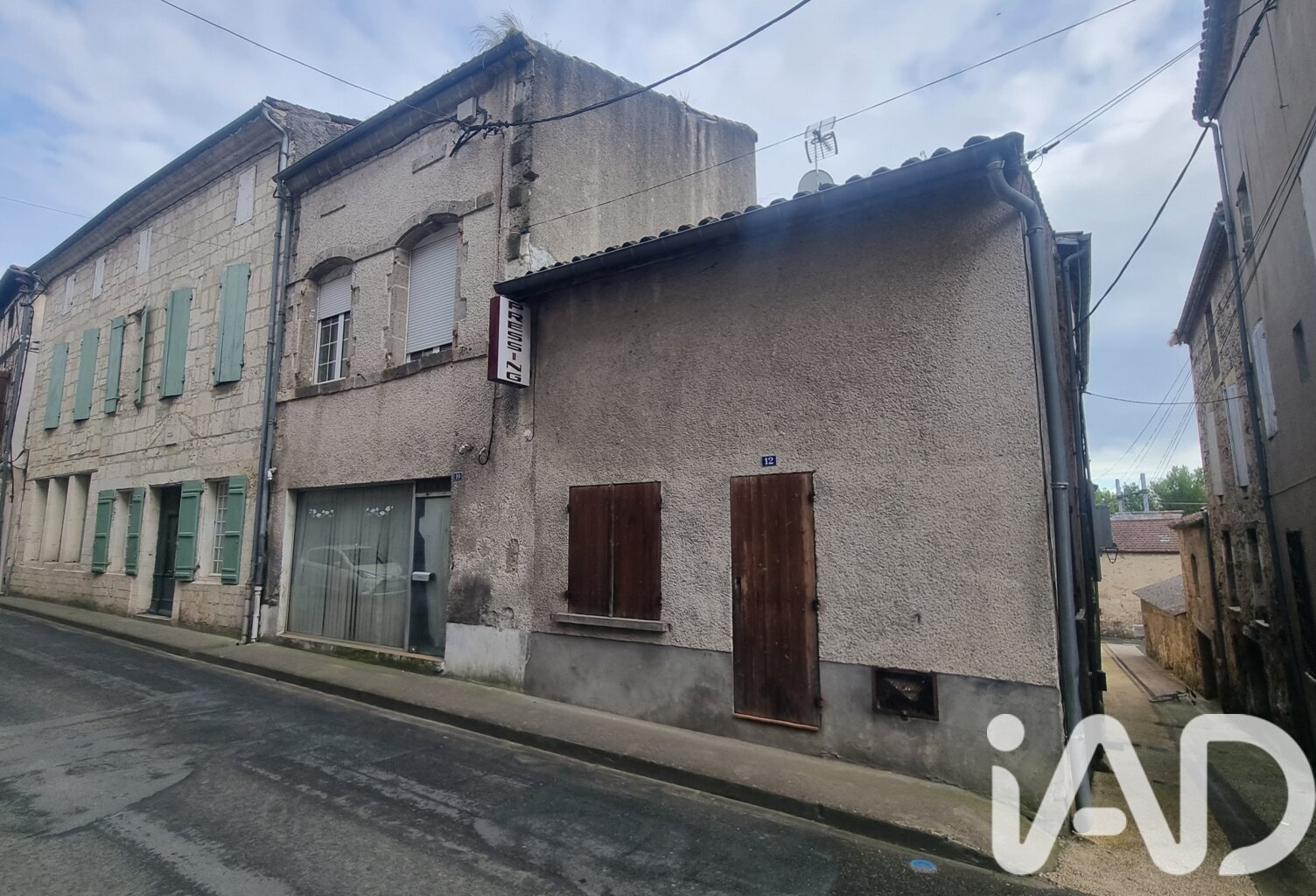 Vente Immeuble 250 m&sup2; — photo 1