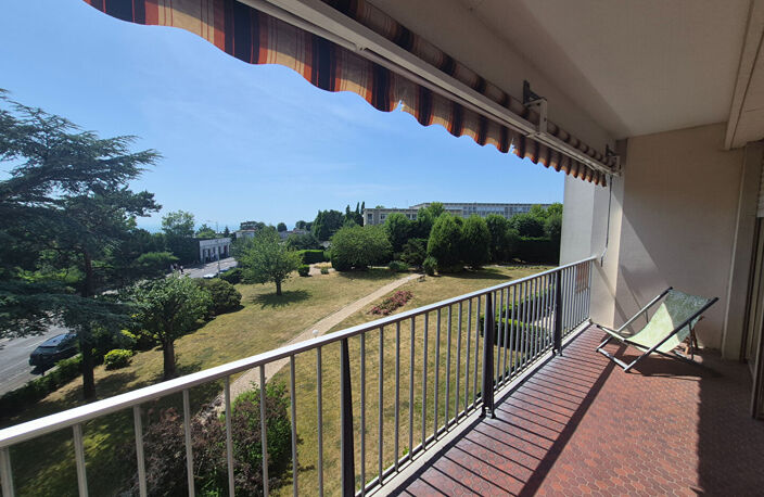 Appartement à vendre  Le Havre  122 m²  4 chambres  Vue mer  Loggia — photo 2