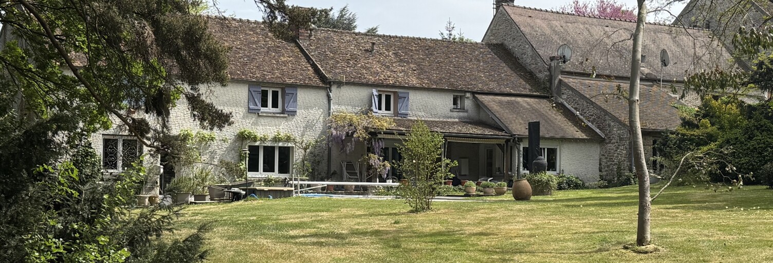 Maison 7 Pièces 220 m² à vendre à Blandy (77115)