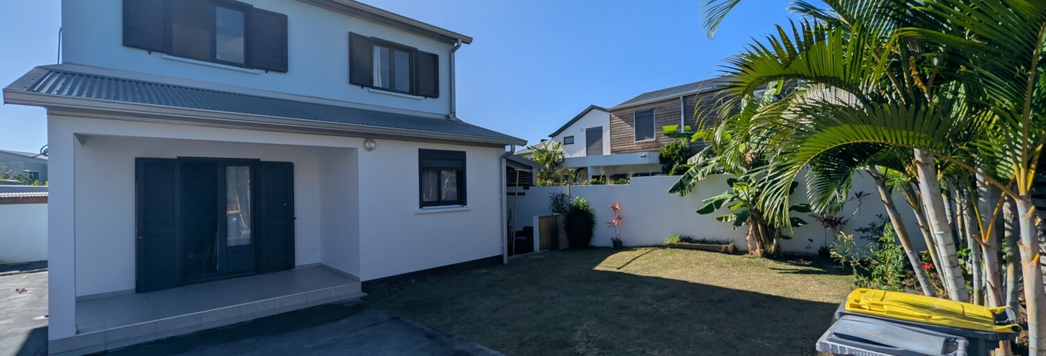 Maison 5 Pièces 92 m² à vendre à Sainte-Suzanne (97441)