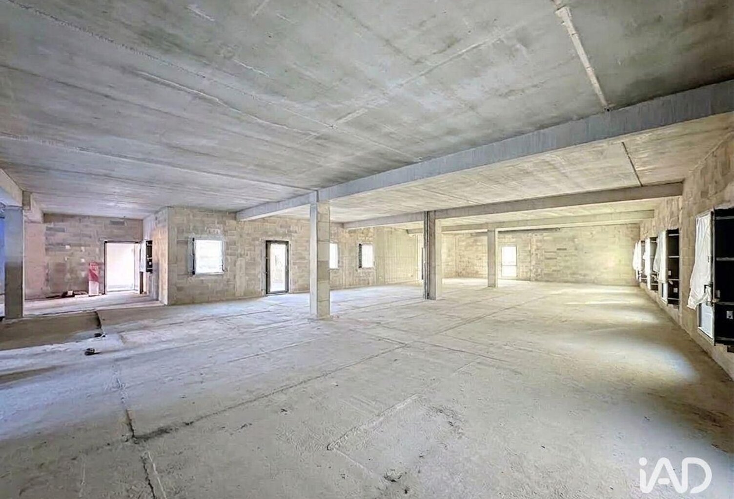 Vente Murs commerciaux 412 m&sup2; — photo 1