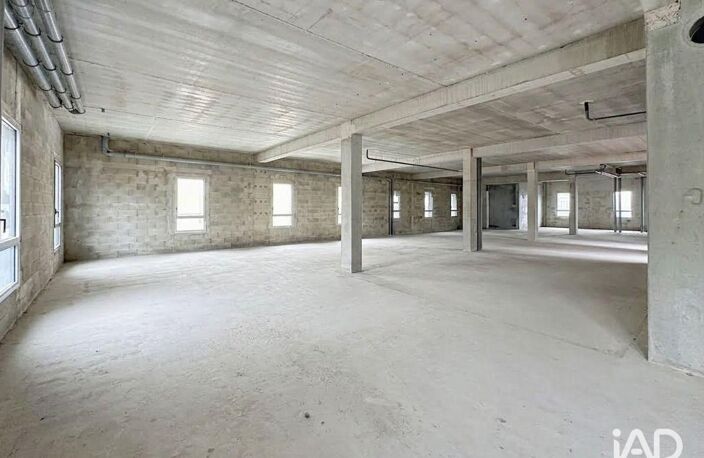 Vente Murs commerciaux 215 m&sup2; — photo 2
