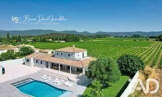 Maison 9 Pièces 318 m² à vendre à Pierrefeu-du-Var (83390)