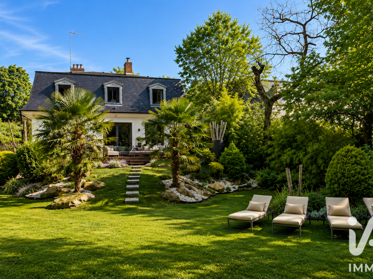 Vente Maison traditionnelle 7 pièces — photo 1