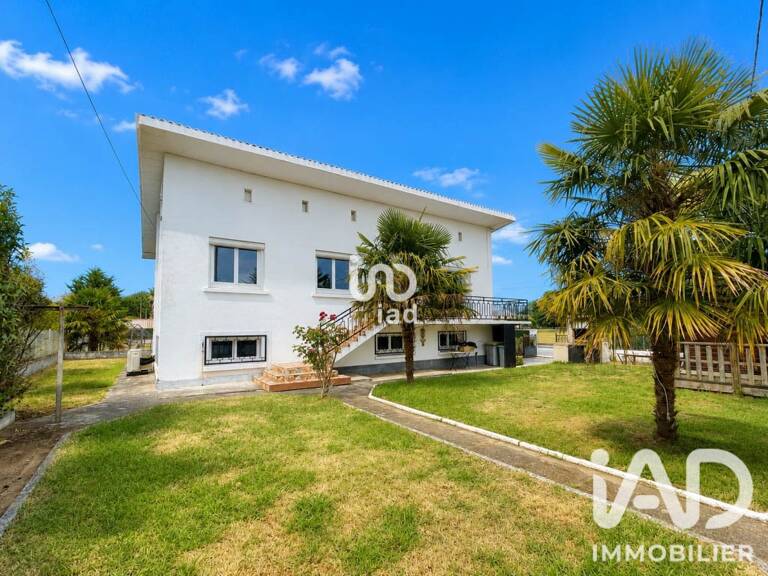Vente Maison/villa 4 pièces — photo 1