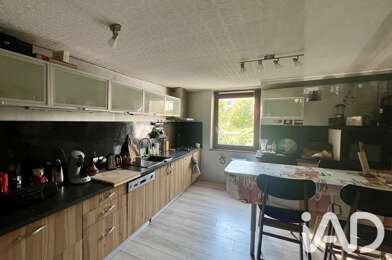 Maison 9 pièces 305000 €
