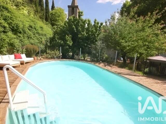 Vente Maison/villa 8 pièces — photo du bien