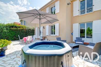 Maison 6 pièces 520000 €