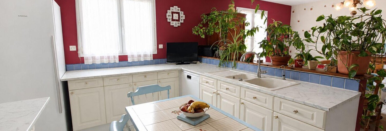Maison 5 Pièces 115 m² à vendre à Saint-Laurent-en-Gâtines (37380)