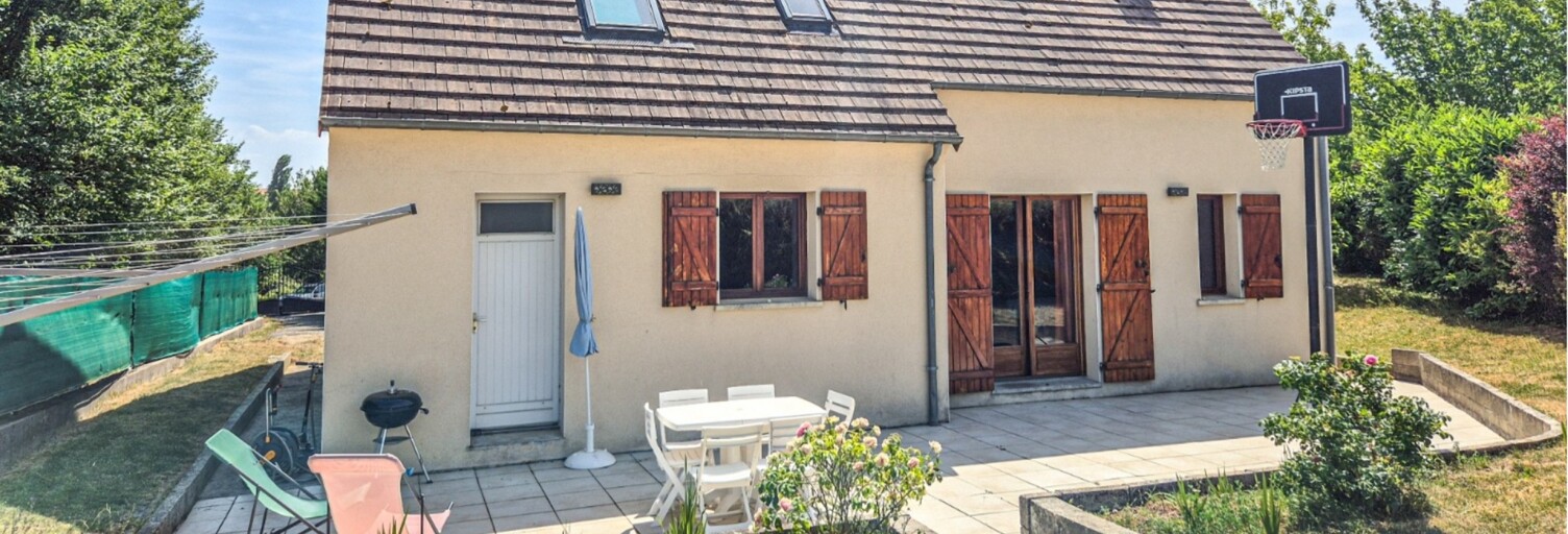 Maison 6 Pièces 112 m² à vendre à Jouy-Mauvoisin (78200)