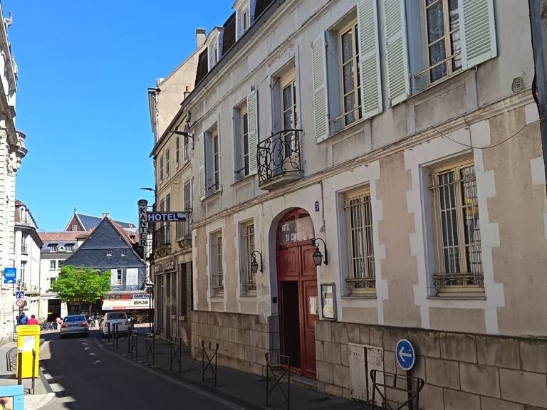 Vente Boutique/Local commercial 762 m&sup2; — photo 1