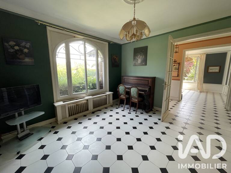 Vente Maison/villa 9 pièces — photo 1
