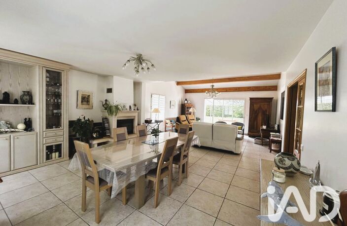 Vente Maison/villa 6 pièces — photo 2
