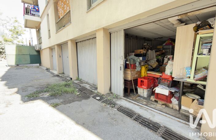 Vente Garage 11 m&sup2; — photo 3