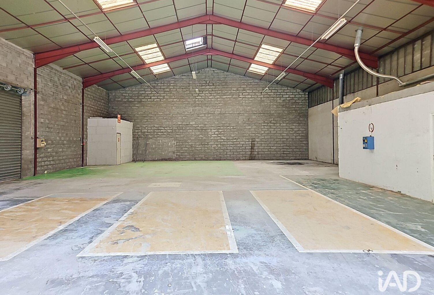 Location Boutique/Local commercial 646 m&sup2; — photo 1