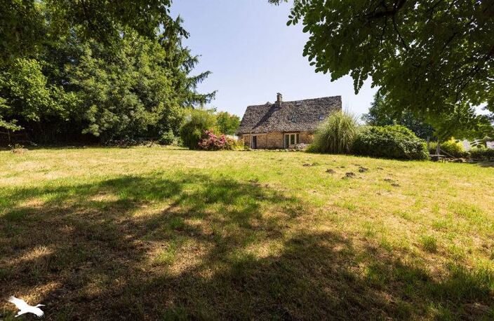 Maison en pierre de 6 pièces principales — photo 2