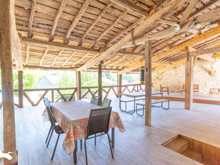 Maison en pierre de 5 pièces principales — photo 1