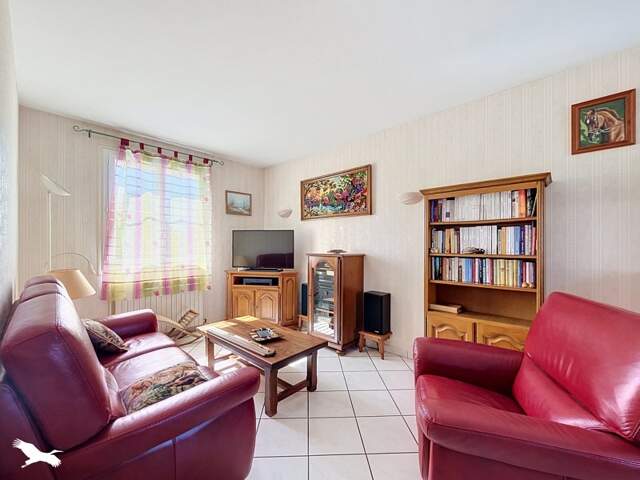 Maison de bourg de 6 pièces principales — photo du bien
