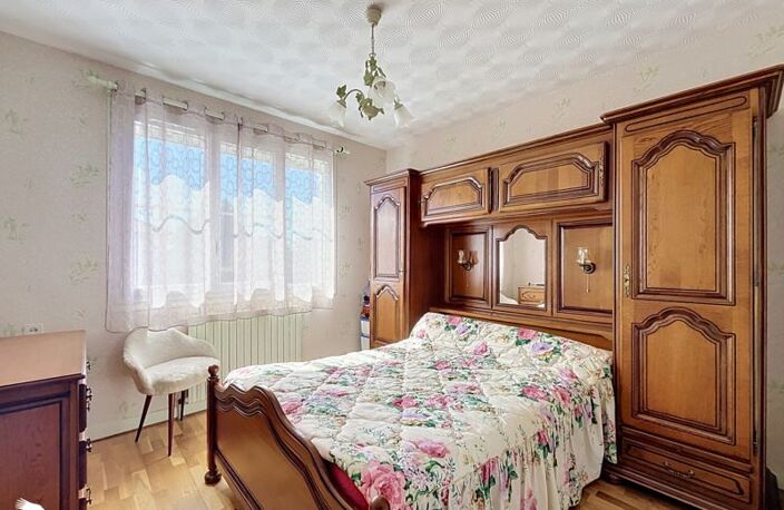 Maison de bourg de 6 pièces principales — photo 5