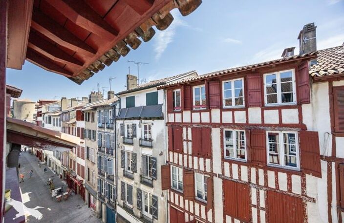Vente appartement 3 pièces 89 m² Bayonne (64100) — photo 2