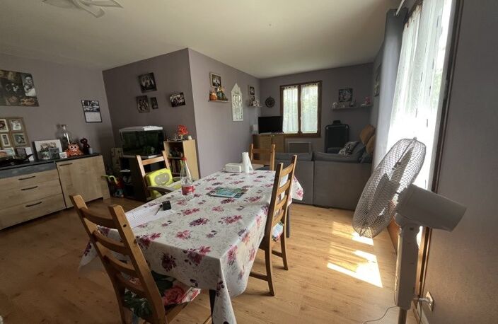 Maison de bourg de 4 pièces principales — photo 2