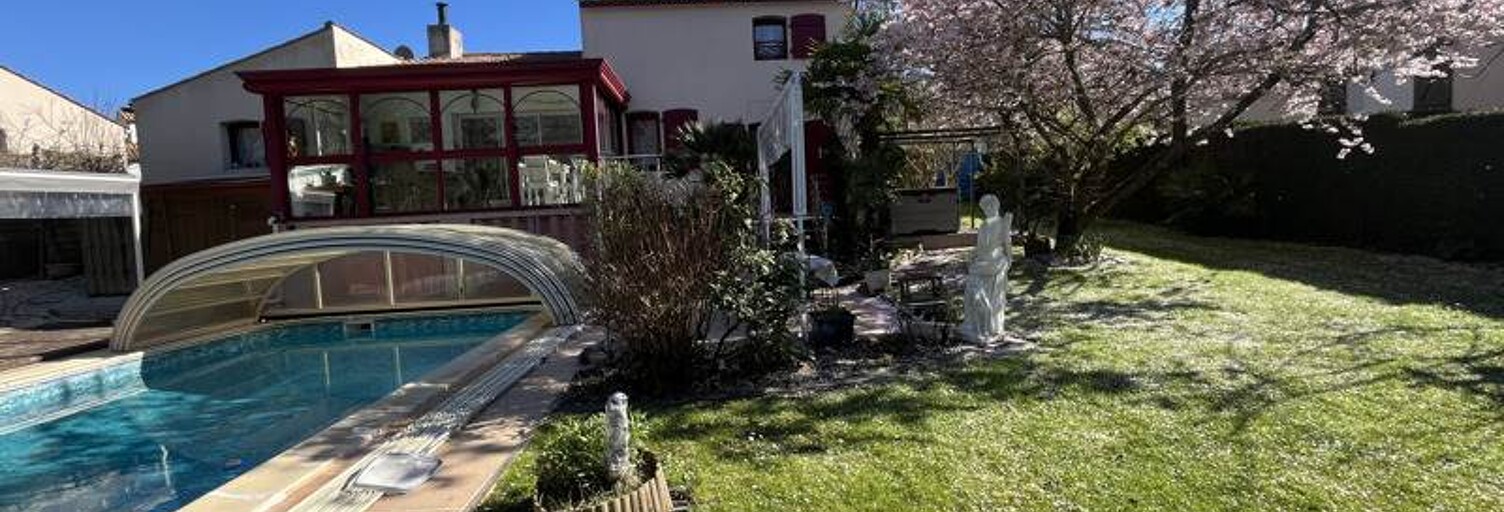 Maison 5 Pièces 154 m² à vendre à La Roche-sur-Yon (85000)