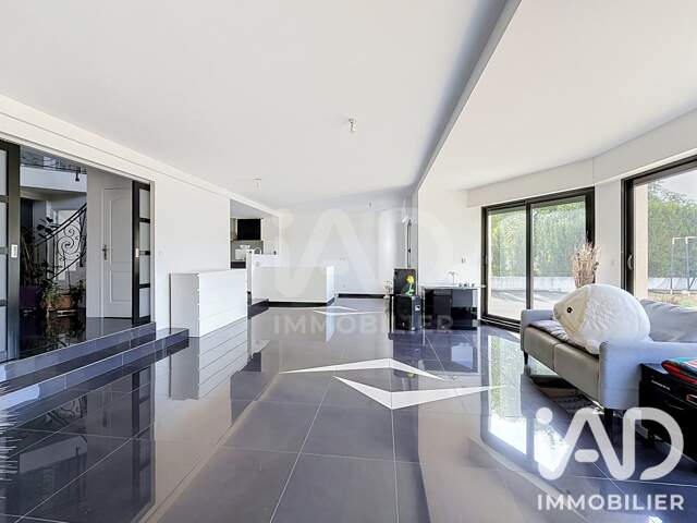 Vente Maison d'architecte 7 pièces — photo du bien