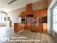Maison de caractère de 115 m² hab., comprenant:<br>Au RDC: ent — photo 4
