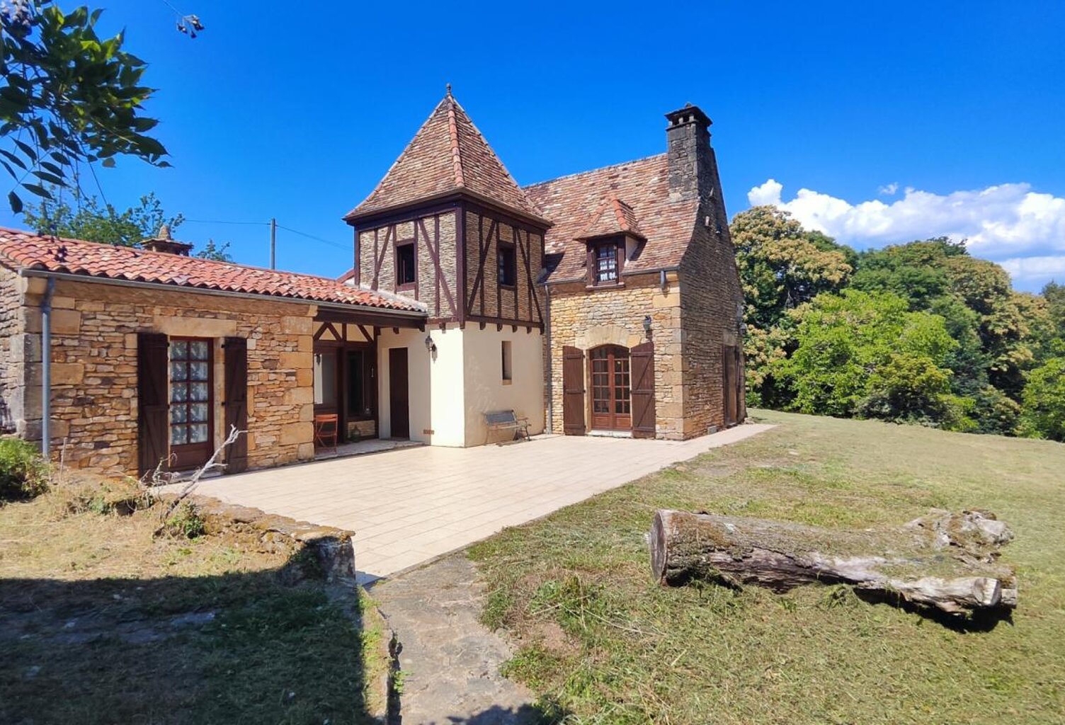 SARLAT-LA-CANÉDA - Maison périgourdine de caractère, 4 chamb — photo 1