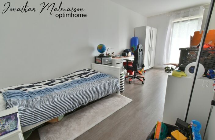 CONCHES-EN-OUCHE – MAISON CONTEMPORAINE DE PLAIN-PIED DE 2016 – 3 CHAMBRES — photo 5