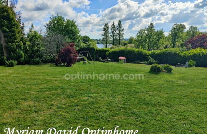 Maison familiale à rénover avec vue sur le lac de Glomel – 5 chambres – 2 000 m² de terrain — photo 2