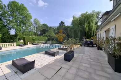 Maison 8 pièces 499000 €