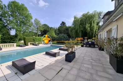 Maison 8 pièces 499000 €
