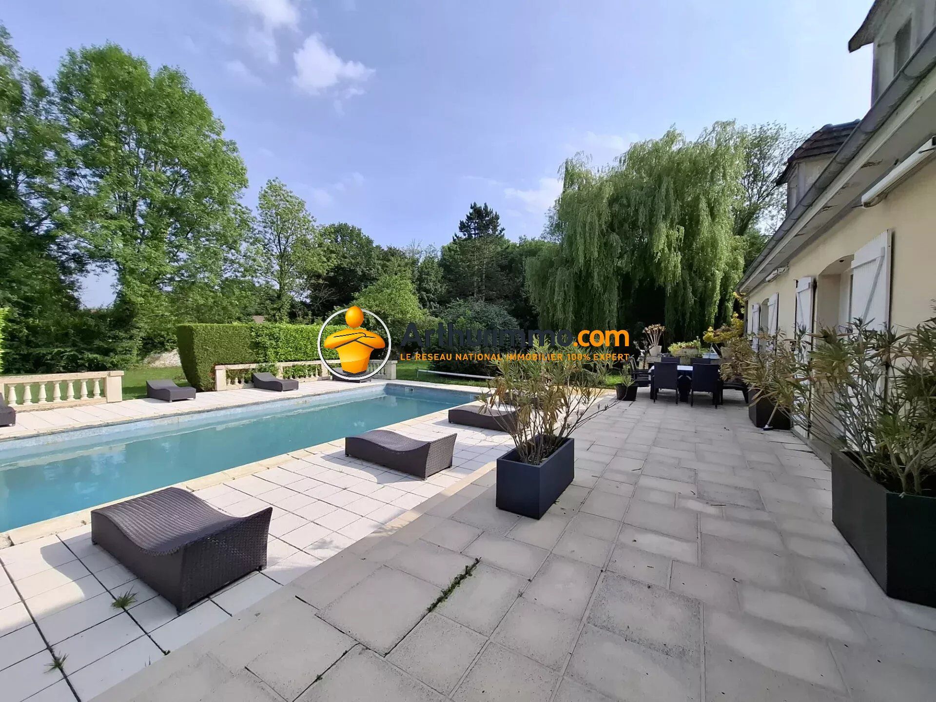 Maison 8 pièces 200 m² · à Saint-Augustin · 200 m² · 499 000 €