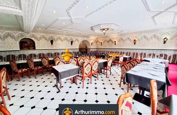 315 M² IMMEUBLE AVEC RESTAURANT & F4 DE 100 M² À COULOMMIERS — photo 2