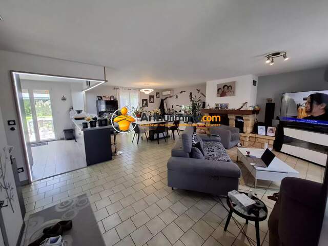 BELLE MAISON FAMILIALE 130m² Terrain 900m² Garage — photo du bien
