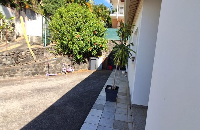 Location Maison/villa 5 pièces — photo 3