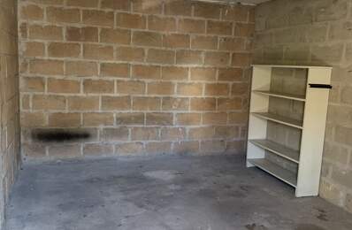 Vente Garage 16 m&sup2; — photo du bien