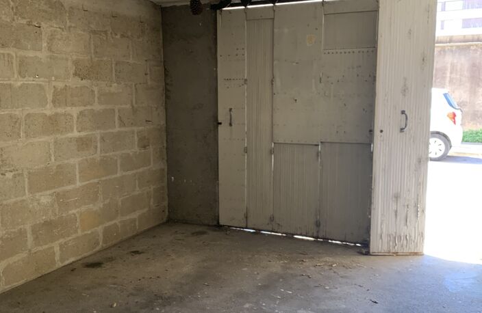 Vente Garage 16 m&sup2; — photo 3