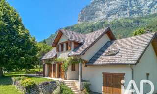 Maison 7 Pièces 200 m² à vendre à Plateau-des-Petites-Roches (38660)