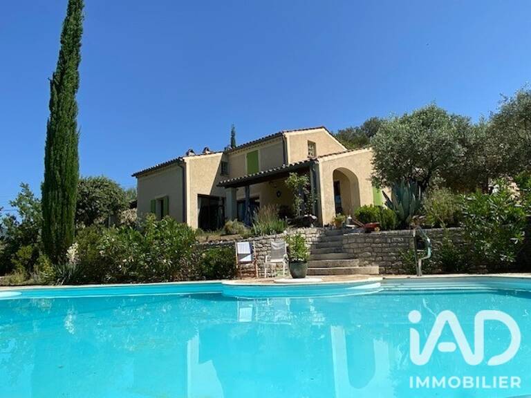 Vente Maison/villa 9 pièces — photo 1