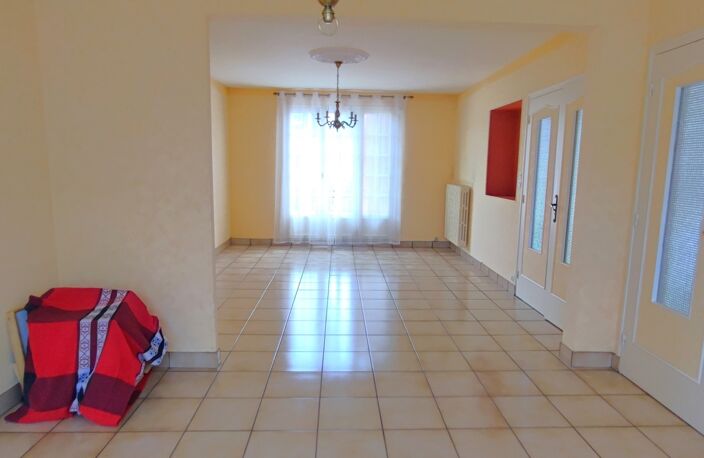 Vente Maison/villa 7 pièces — photo 5