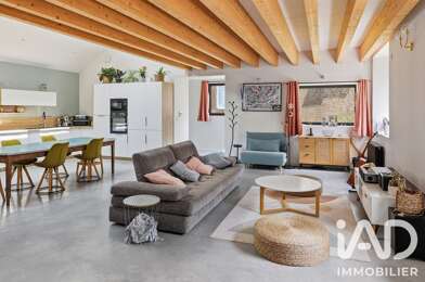 Appartement 7 pièces 760000 €