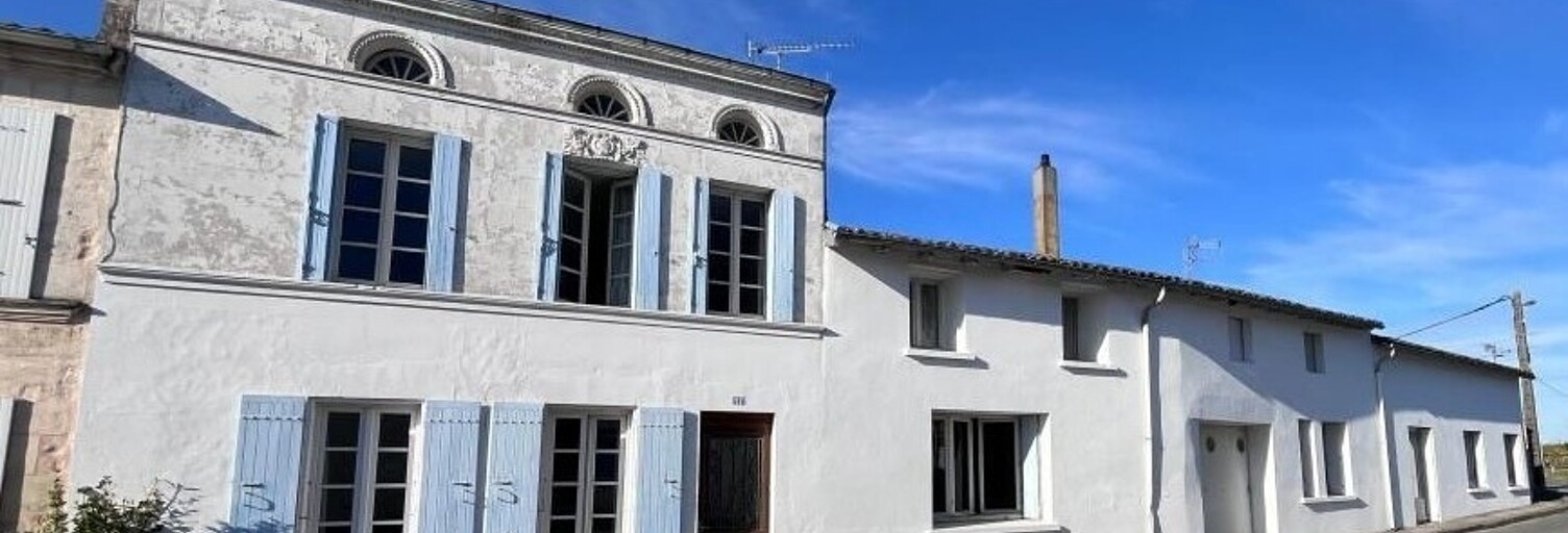 Maison 9 Pièces 209 m² à vendre à Corme-Royal (17600)