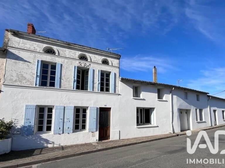 Vente Maison de village 9 pièces — photo 1