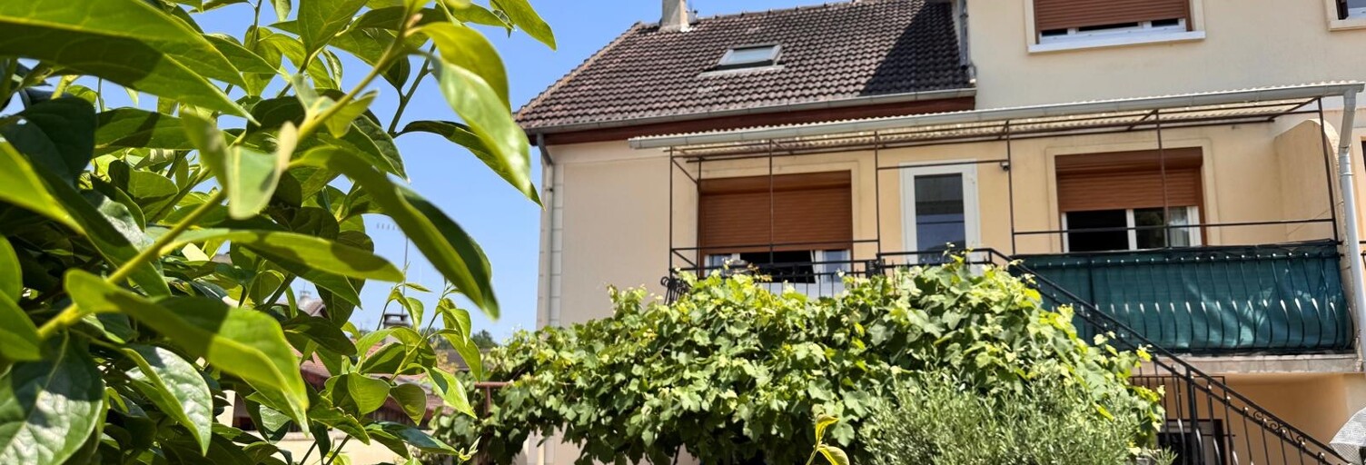 Immeuble  164 m² à vendre à Sucy-en-Brie (94370)