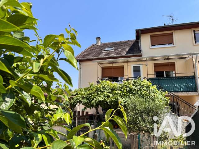 Vente Immeuble 164 m&sup2; — photo du bien